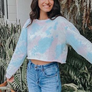 Pastel Tie-Dye Cropped Sweatshirt